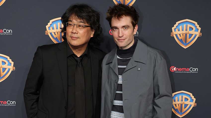 Robert Pattinson Bong Joon Ho CinemaCon Mickey17