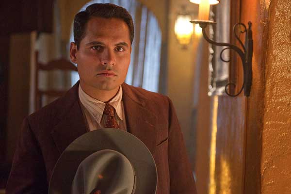 michael pena cast in the vatican tapes