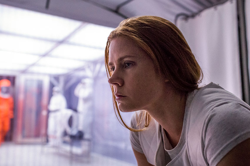 'Arrival' Screenwriter Eric Heisserer Fought To Keep Female Lead