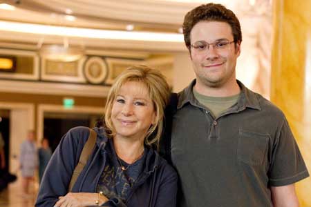 Barbra-Streisand-Seth-Rogen-Guilt-Trip-movie-image
