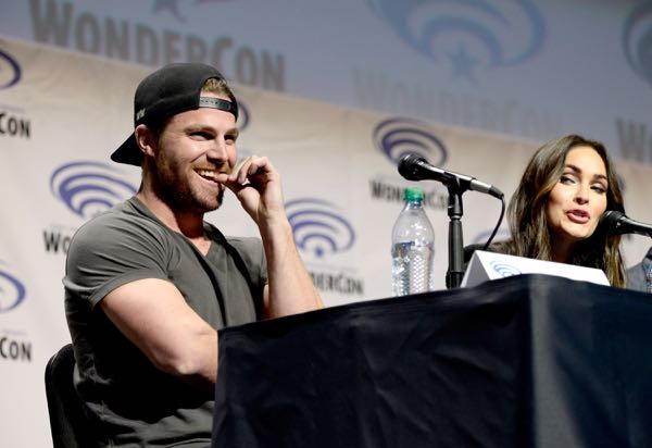 Stephen Amell Megan Fox TMNT WonderCon 2016 10