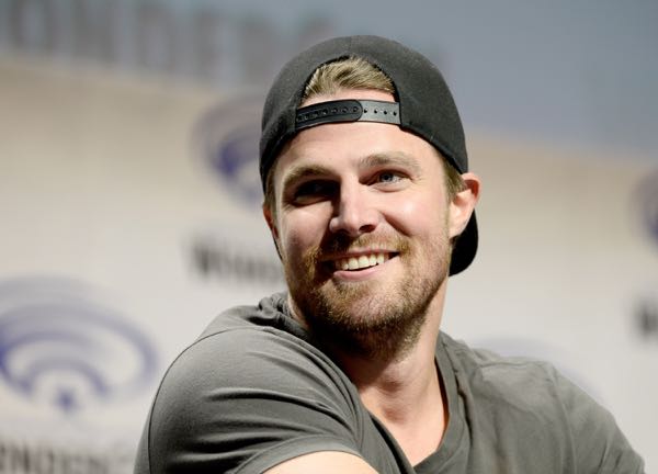 Stephen Amell Megan Fox TMNT WonderCon 2016 11