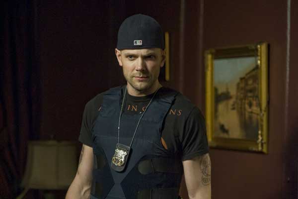 Deliver-Us-From-Evil-Joel-McHale