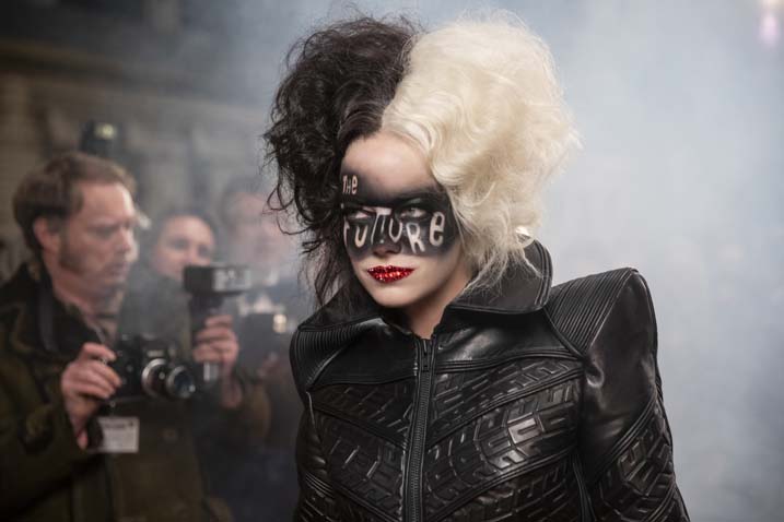 Emma Stone in Cruella