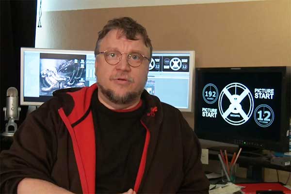 Guillermo-Del-Toro-Pacific-Rim2
