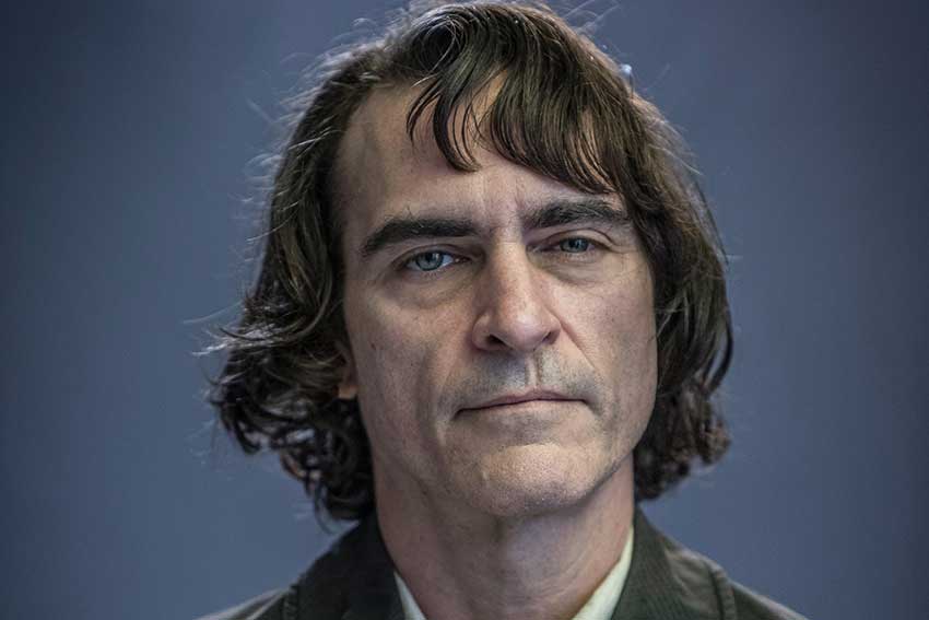 'Joker' Begins Production with Joaquin Phoenix and Robert DeNiro