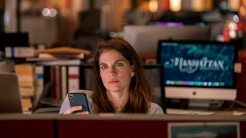 inventing anna netflix series anna chlumsky