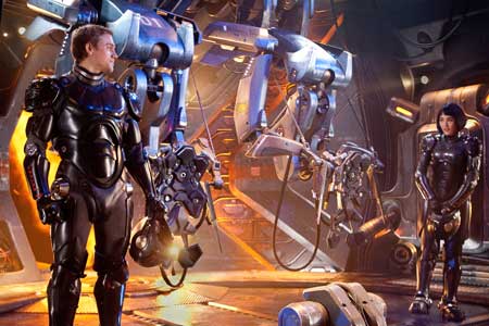 Charlie Hunnam and Rinko Kikuchi in PACIFIC RIM movie