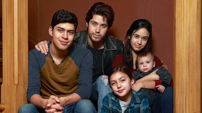 First Look at 'Party of Five' Reboot with a Latino Family is Heartbreaking
