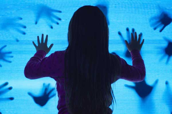 Poltergeist-2015-movie-600