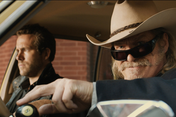 RIPD-Ryan-Reynolds-Jeff-Bridges-movie-image-450