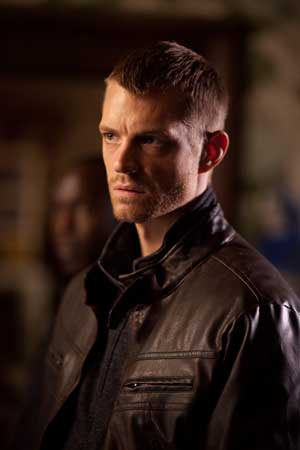 Robocop-Joel-Kinnaman-movie-image2