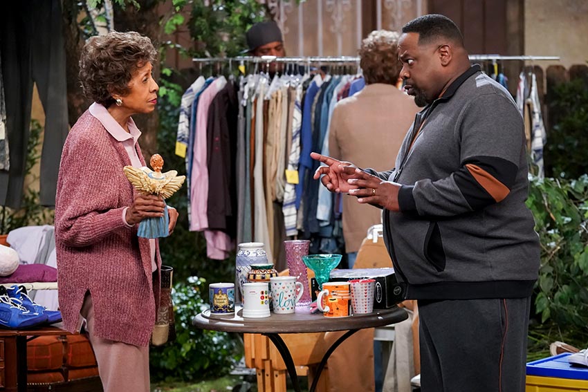 The Neighborhood CBS Marla Gibbs Cedric the Entertainer Photo: Monty Brinton/CBS ©2018 CBS Broadcasting, Inc. All Rights Reserved.