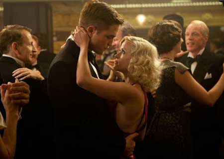 Movie Trailer: Robert Pattinson and Reese Witherspoon Hot and Steamy in 'Water for Elephants'