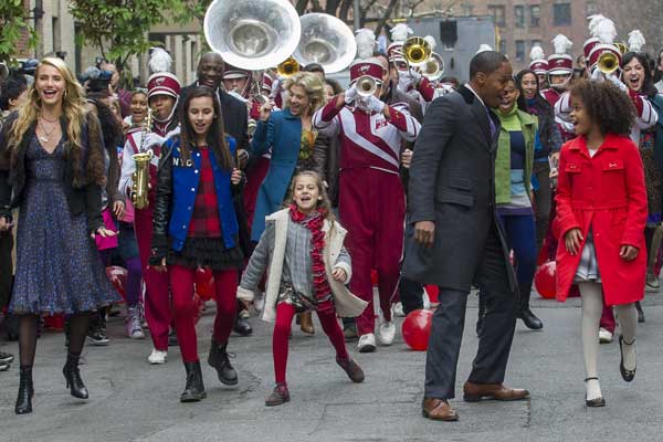 Annie-movie-Cameron-Diaz-Jamie-Foxx-Quvenzhane-Wallis