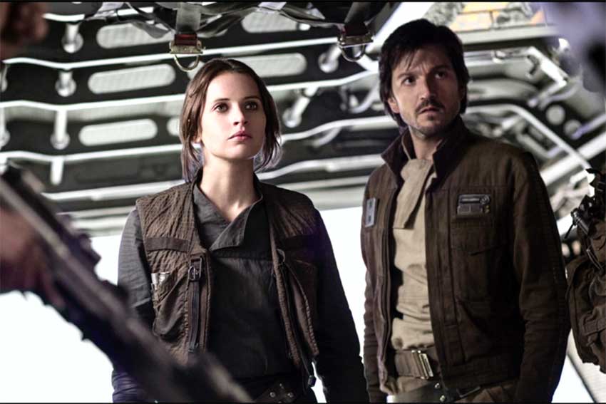 Felicity Jones and Diego Luna Rogue One: A Star Wars Story