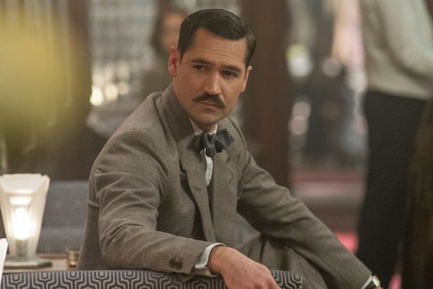 Manuel Garcia Rulfo in Murder On The Orient Express 