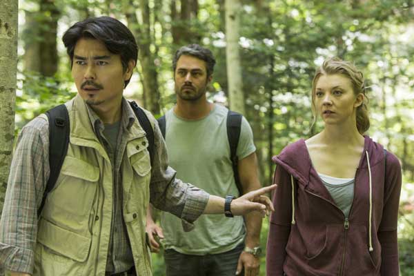 Natalie Dormer, Taylor Kinney, Yukiyoshi Ozawa in The Forest Horror Film