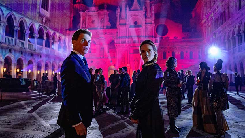 Tom Cruise and Rebecca Ferguson in Mission Impossible Dead Reckoning Part 1