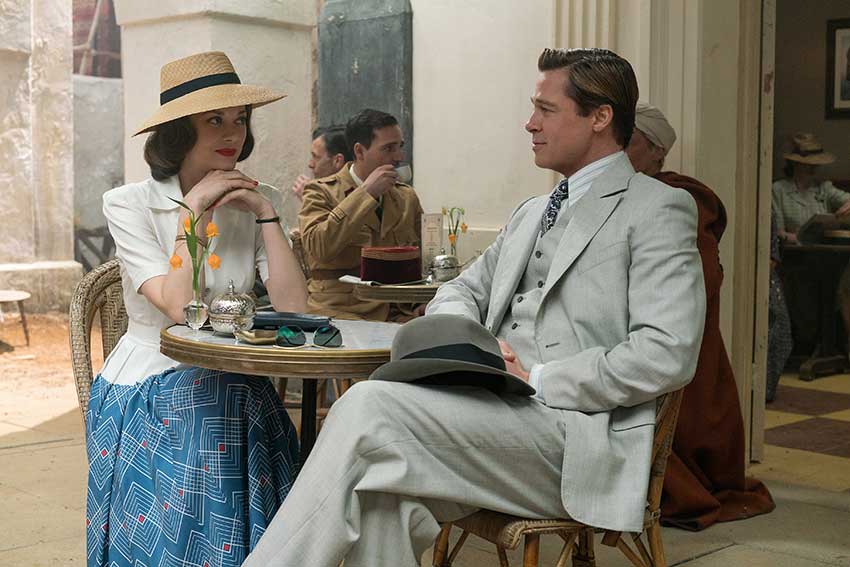 First Look at Brad Pitt and Marion Cotillard in 'Allied' Trailer