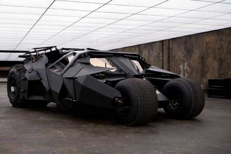 THE DARK KNIGHT RISES Tumbler Tour &amp; Batmobile Facts