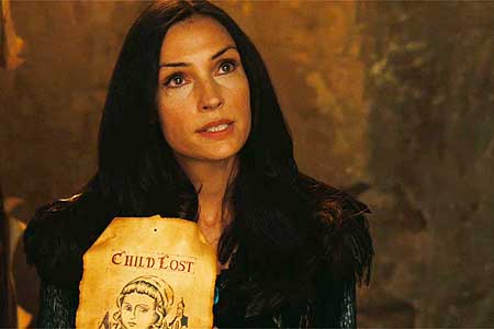 Famke-Janssen-in-Hansel-and-Gretel-Witch-Hunters-Movie-Image