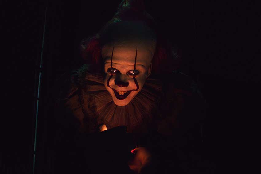Pennywise in IT: CHAPTER 2