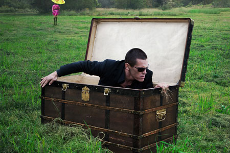 OLDBOY Red Band Trailer and New Movie Poster