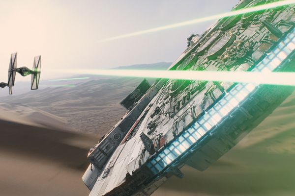 5 Things to Love from the New Star Wars: The Force Awakens Trailer and Images