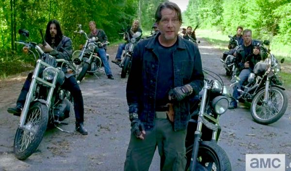 The Walking Dead Mid-Season Finale Introduces Negan's Saviors